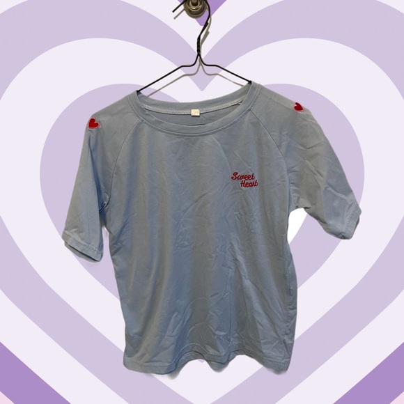 Vintage heart embroidered t shirt - Picture 1 of 2